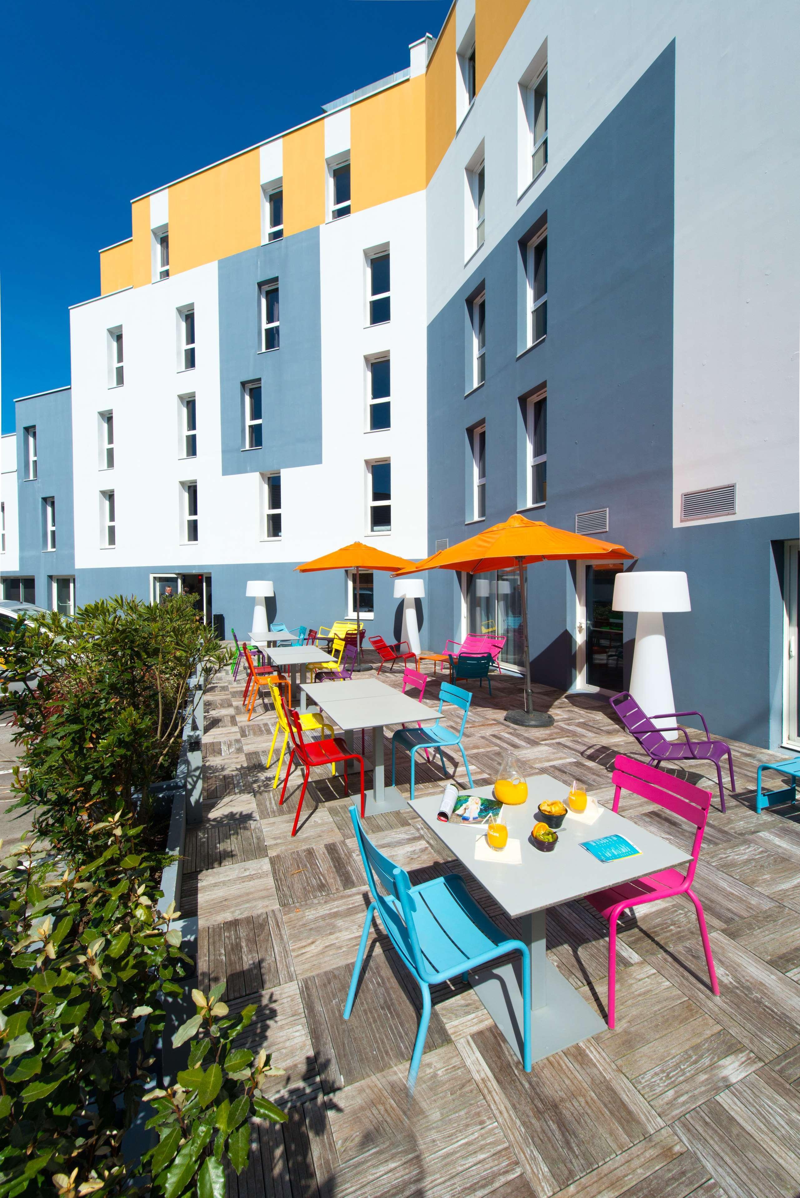Hotel Confort La Rochelle Centre Les Minimes Bagian luar foto